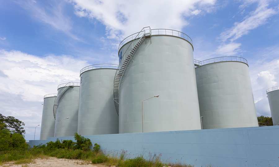 clean storage tanks